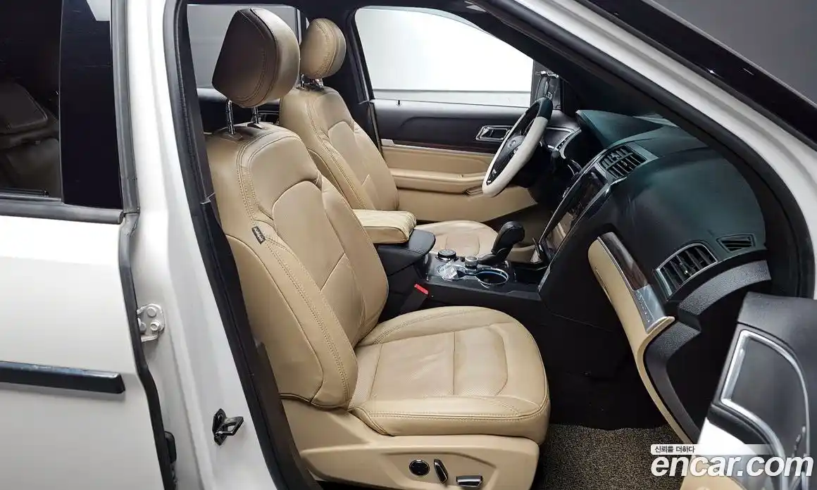 Ford Explorer 2016 3.5 гидро в Москве № 976292, фото 10