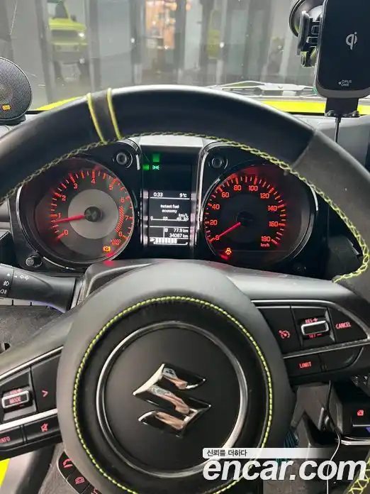 Suzuki Jimny 2021 1.5 механика в Москве № 976687, фото 6