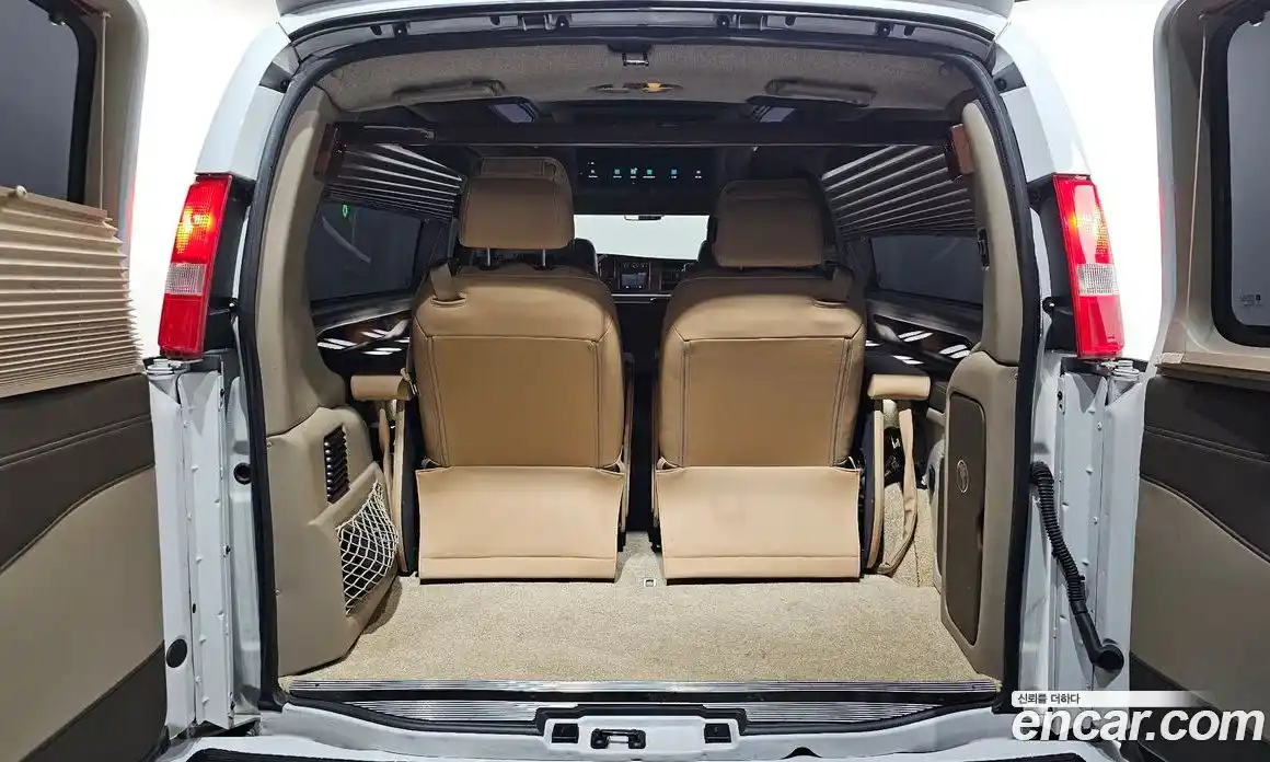 GMC Savana 2020 6.0 гидро в Москве № 976757, фото 20