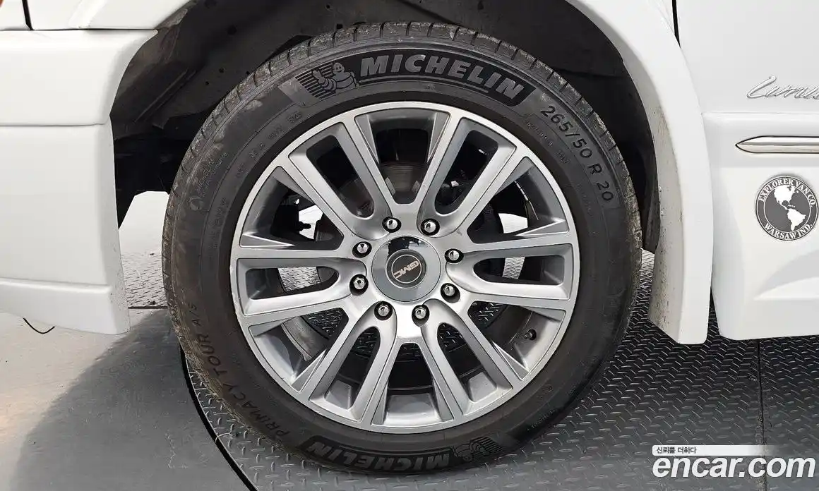 GMC Savana 2020 6.0 гидро в Москве № 976757, фото 5