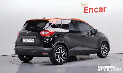 Renault QM3 2015 1.5 Автомат в Москве № 1000407, миниатюра 2