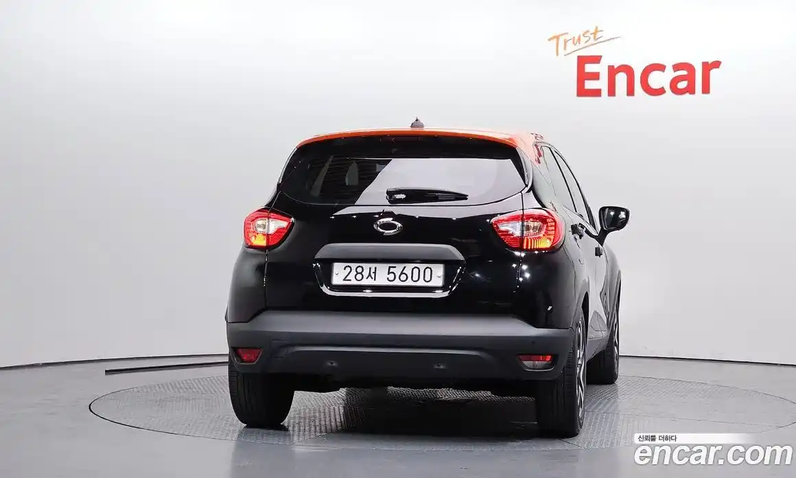 Renault QM3 2015 1.5 Автомат в Москве № 1000407, фото 4