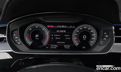 Audi A8 2021 3.0 Автомат в Москве № 1002117, миниатюра 8
