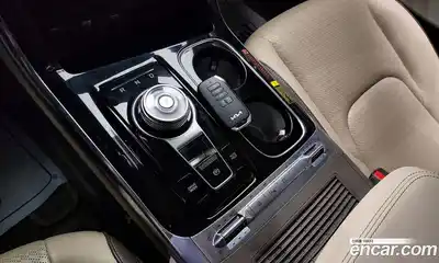 Kia Canival 2022 3.5 Автомат в Москве № 1002686, миниатюра 9