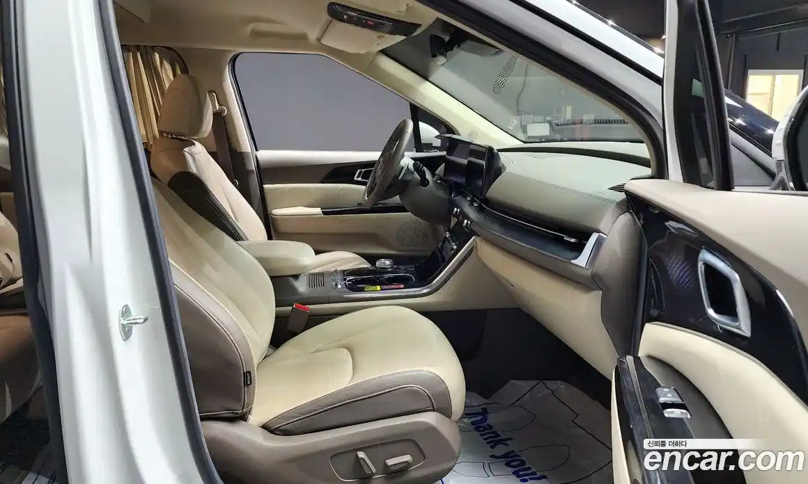 Kia Canival 2022 3.5 Автомат в Москве № 1002686, фото 10