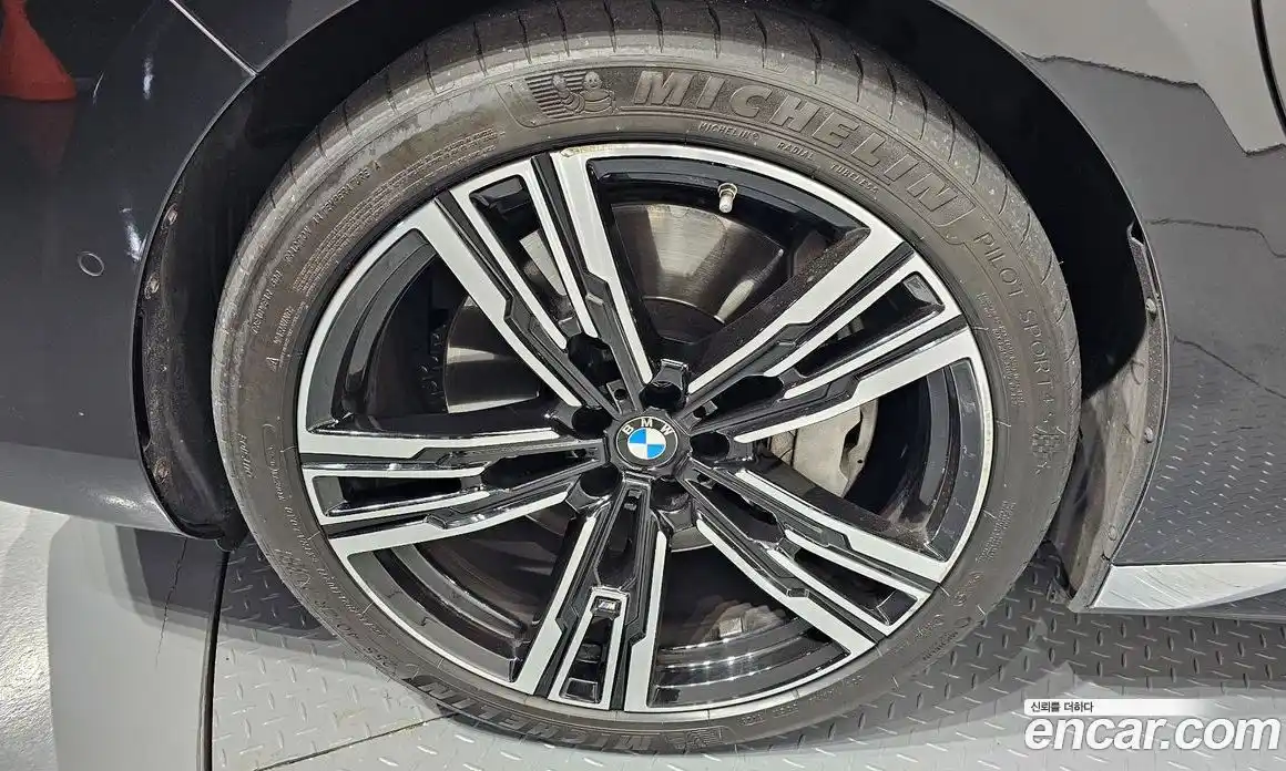 BMW 7-Series 2023 3.0 Автомат в Москве № 1004843, фото 5