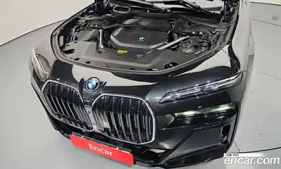 BMW 7-Series 2023 3.0 Автомат в Москве № 1004843, миниатюра 6