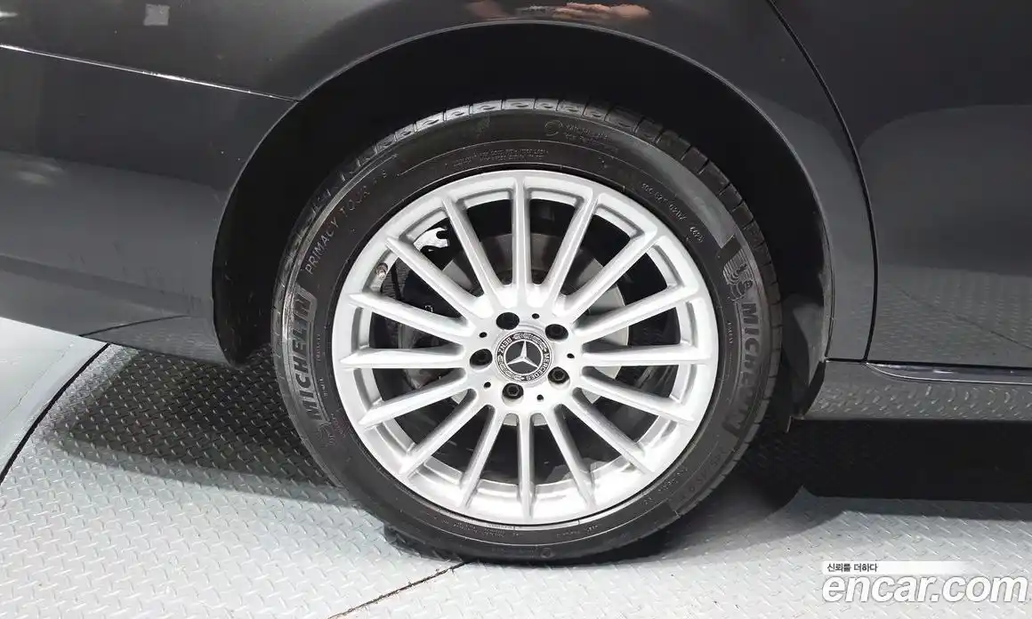 Mercedes-Benz E-Class 2021 1.9 гидро, фото 5