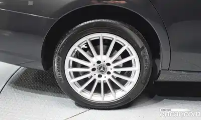 Mercedes-Benz E-Class 2021 1.9 гидро, миниатюра 5