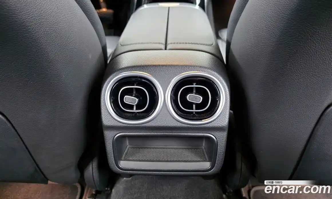 Mercedes-Benz C-Class 2022 2.0 гидро в Москве № 1005819, фото 18