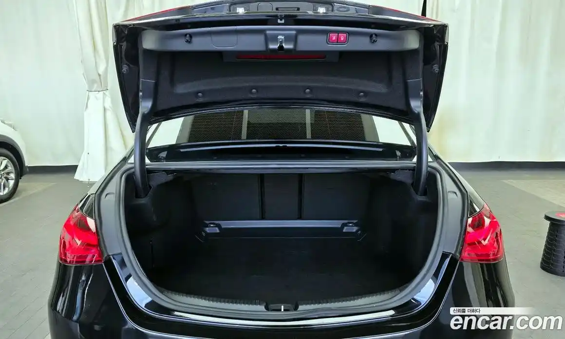 Mercedes-Benz C-Class 2022 2.0 гидро в Москве № 1005819, фото 20