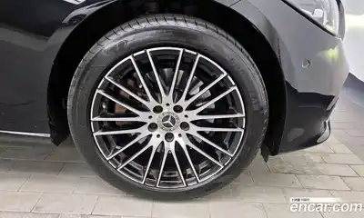 Mercedes-Benz C-Class 2022 2.0 гидро в Москве № 1005819, миниатюра 5