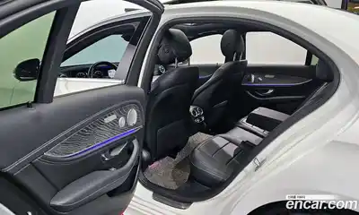 Mercedes-Benz E-Class 2021 2.0 гидро, миниатюра 11