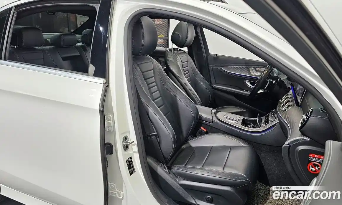 Mercedes-Benz E-Class 2021 2.0 гидро, фото 12