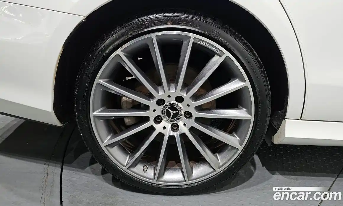 Mercedes-Benz E-Class 2021 2.0 гидро, фото 5