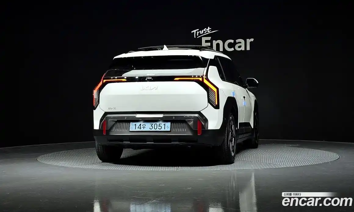 Kia EV3 2024 0.2 Автомат в Москве № 1009461, фото 4