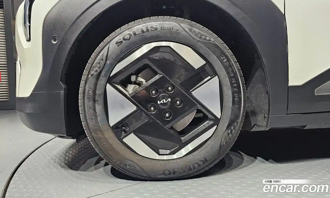 Kia EV3 2024 0.2 Автомат в Москве № 1009461, фото 5