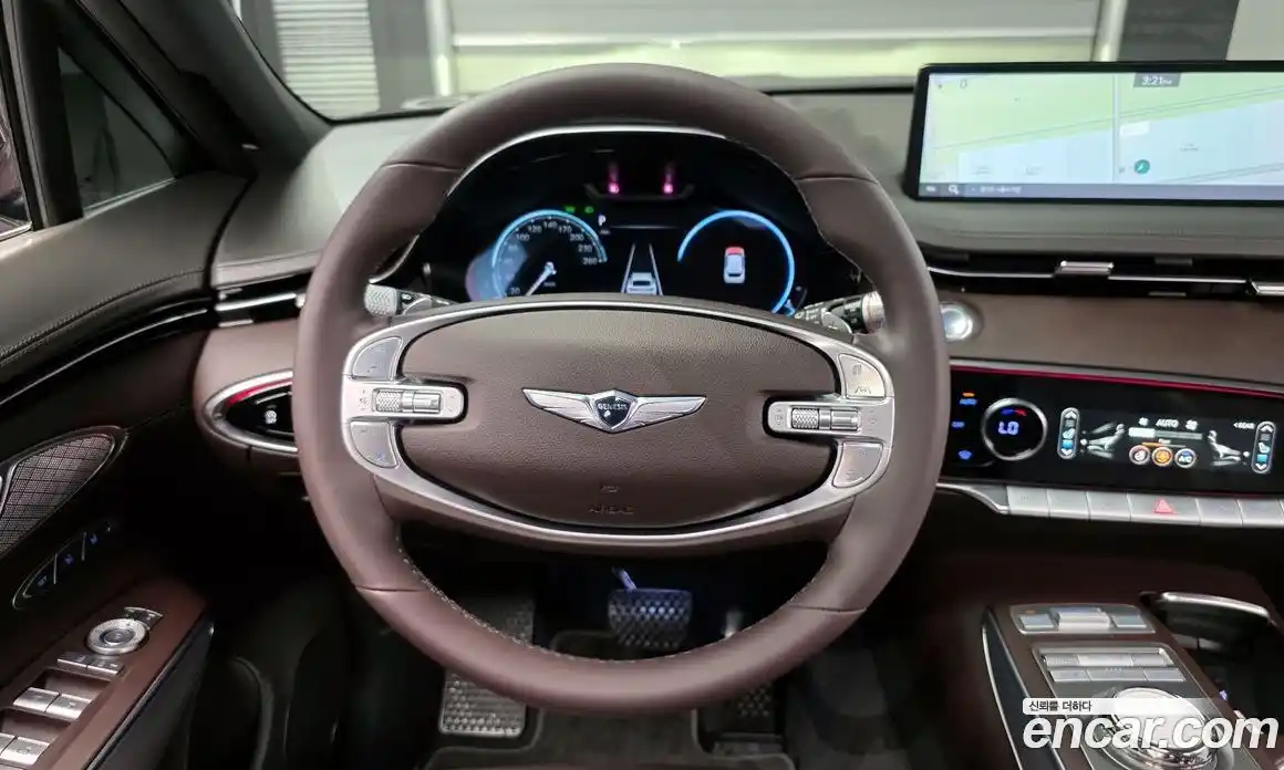 Genesis GV70 2022 2.5 Автомат в Москве № 1009939, фото 13