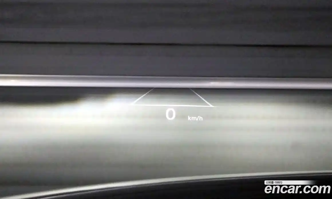 Genesis GV70 2022 2.5 Автомат в Москве № 1009939, фото 15