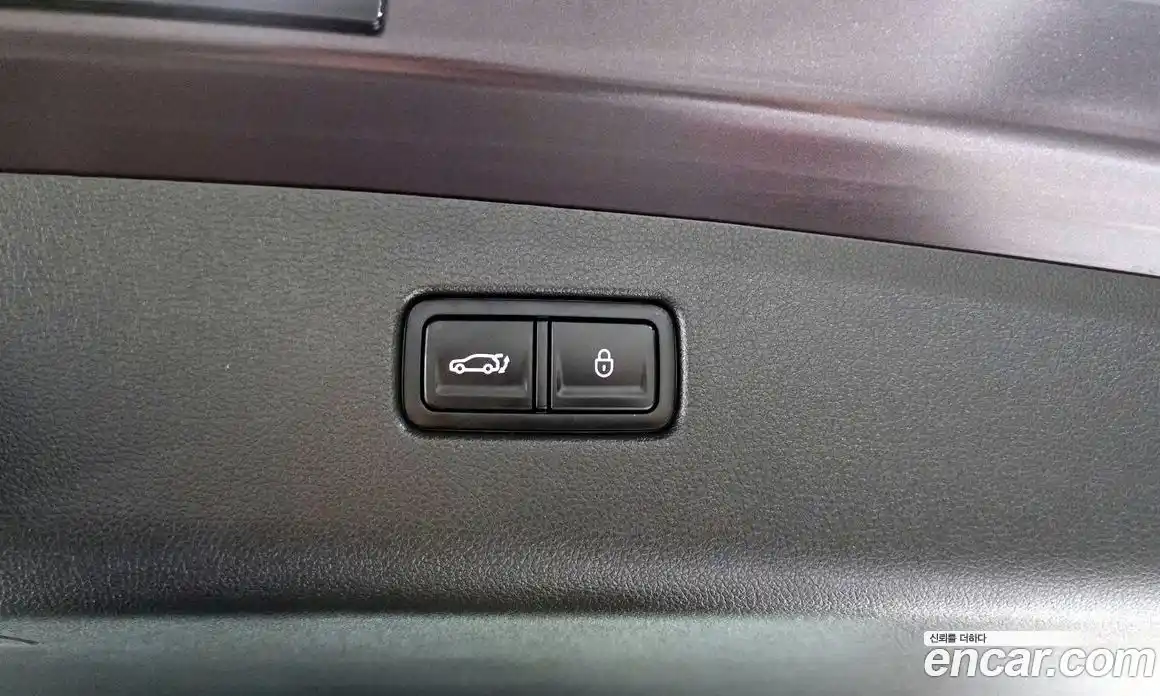 Genesis GV70 2022 2.5 Автомат в Москве № 1009939, фото 20