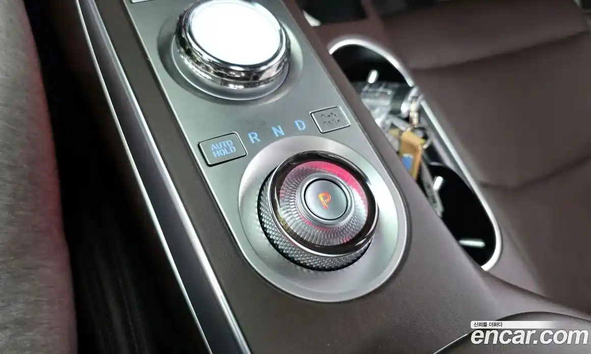 Genesis GV70 2022 2.5 Автомат в Москве № 1009939, фото 9