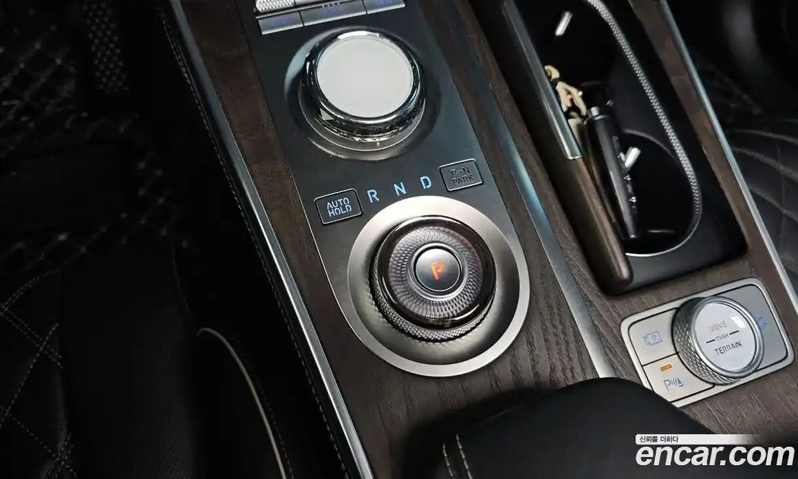 Genesis GV80 2023 2.5 Автомат в Москве № 1009994, фото 9