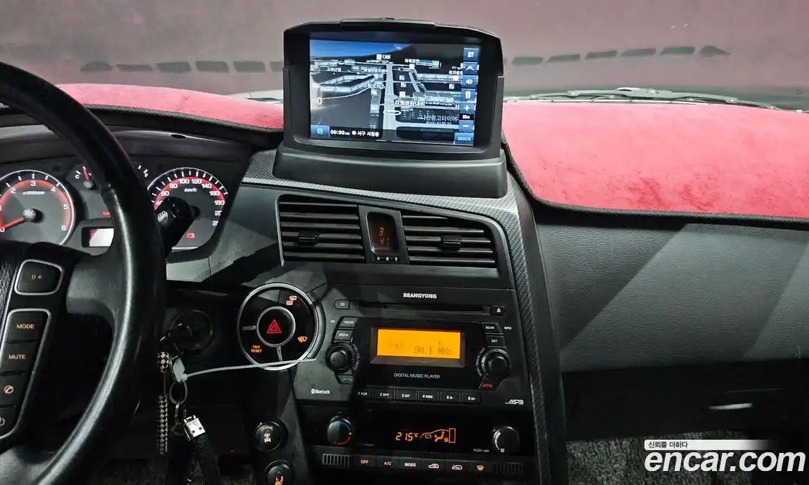 SsangYong Korando 2014 2.0 Автомат в Москве № 1011078, фото 14