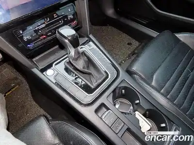 Volkswagen Passat 2021 2.0 гидро в Москве № 1014793, миниатюра 11