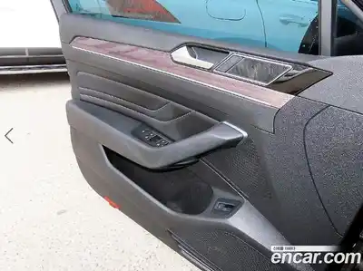 Volkswagen Passat 2021 2.0 гидро в Москве № 1014793, миниатюра 12