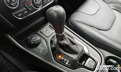 Jeep Cherokee 2022 2.4 гидро в Москве № 1014858, миниатюра 8