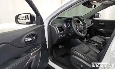 Jeep Cherokee 2022 2.4 гидро в Москве № 1014858, миниатюра 9