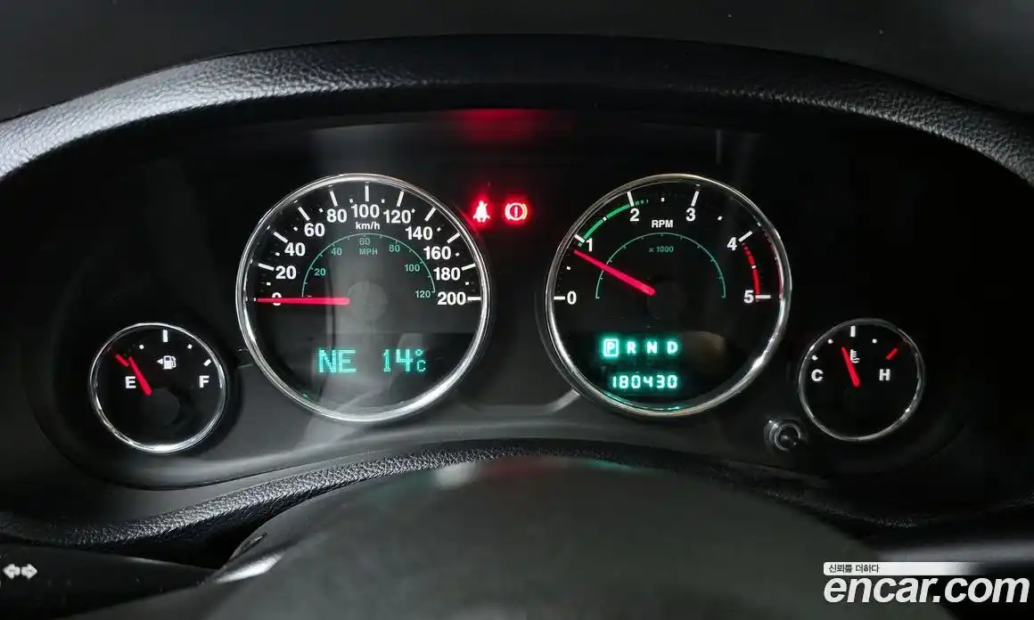 Jeep Wrangler 2012 2.8 гидро в Москве № 1015099, фото 8