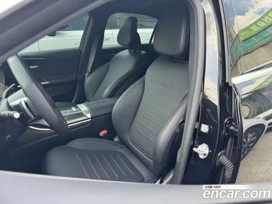 Mercedes-Benz C-Class 2023 2.0 гидро в Москве № 136698, фото 9