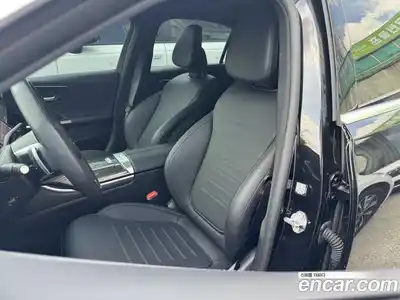 Mercedes-Benz C-Class 2023 2.0 гидро в Москве № 136698, миниатюра 9