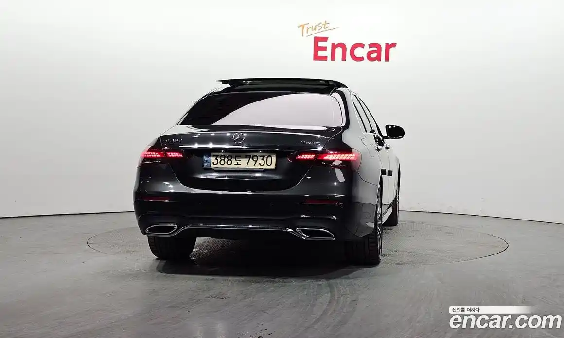 Mercedes-Benz E-Class 2021 2.0 гидро в Москве № 140079, фото 4