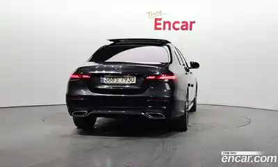Mercedes-Benz E-Class 2021 2.0 гидро в Москве № 140079, миниатюра 4