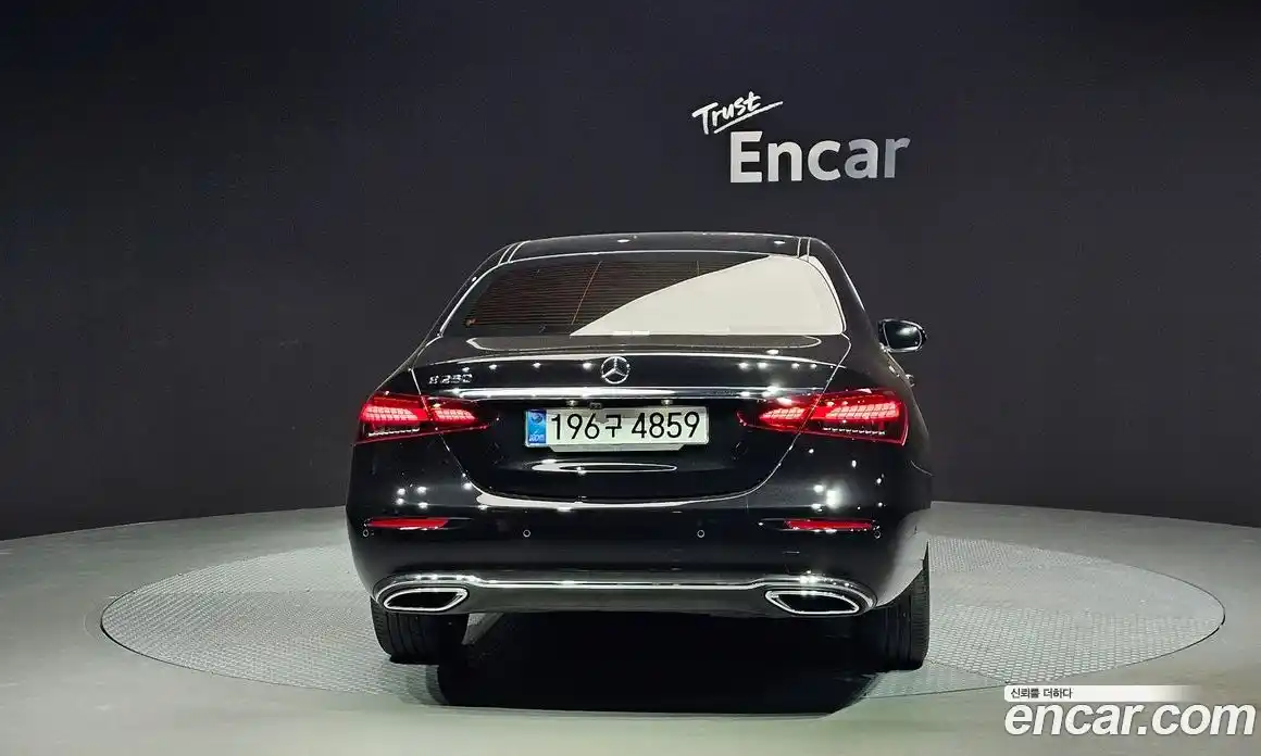 Mercedes-Benz E-Class 2020 2.0 гидро в Москве № 142384, фото 4