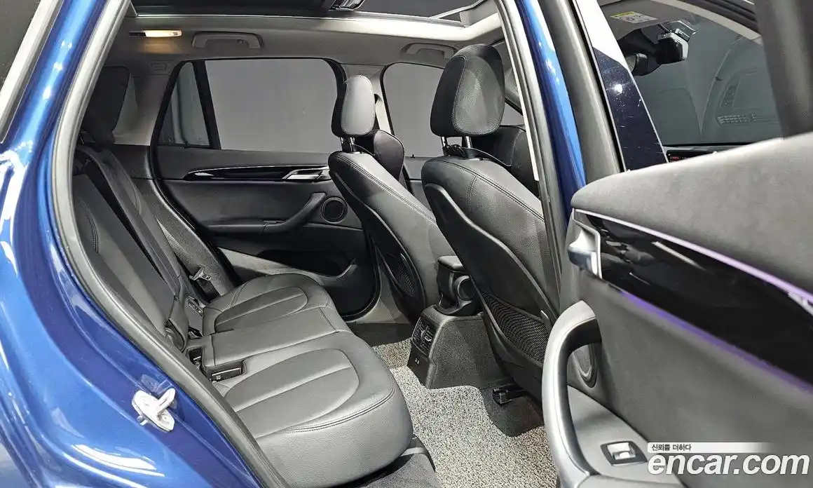 BMW X1 2022 2.0 гидро в Москве № 157354, фото 11