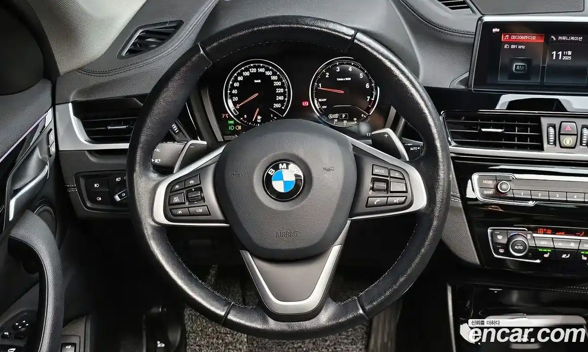 BMW X1 2022 2.0 гидро в Москве № 157354, фото 14