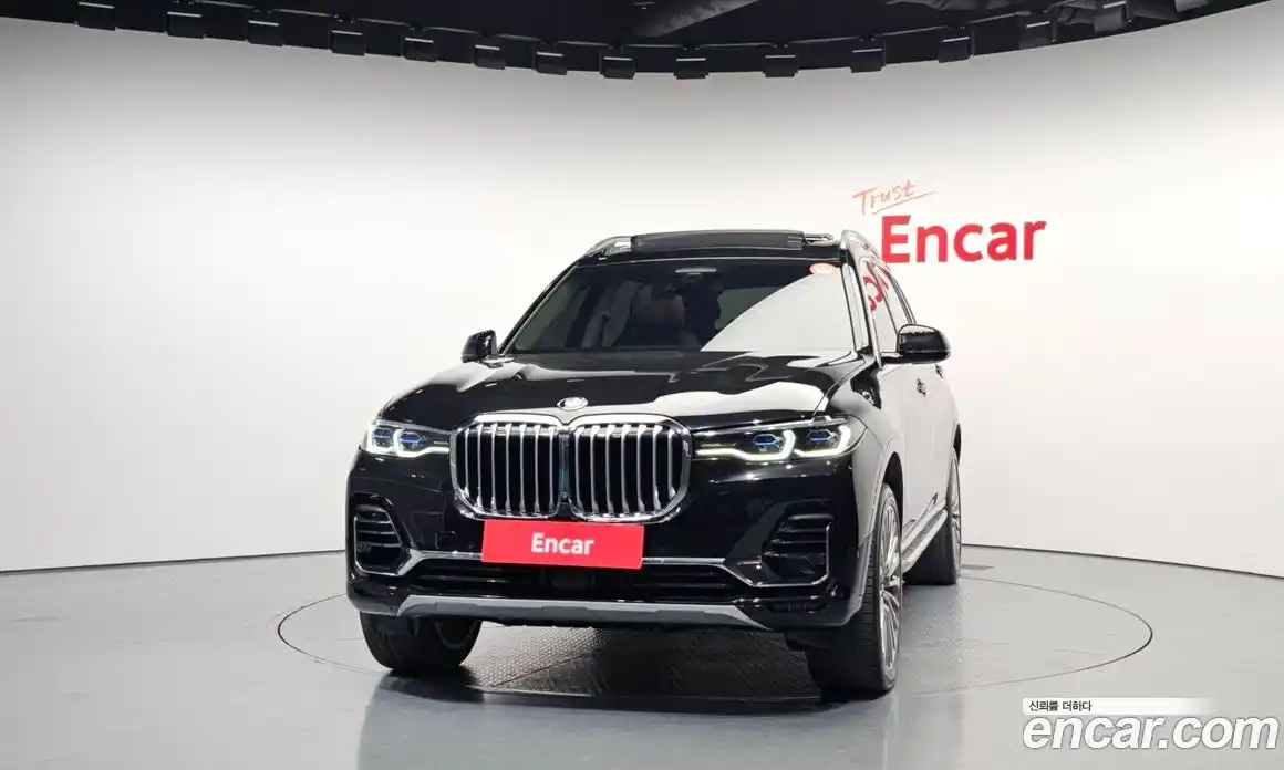 BMW X7 2022 3.0 гидро в Москве № 157405, фото 3