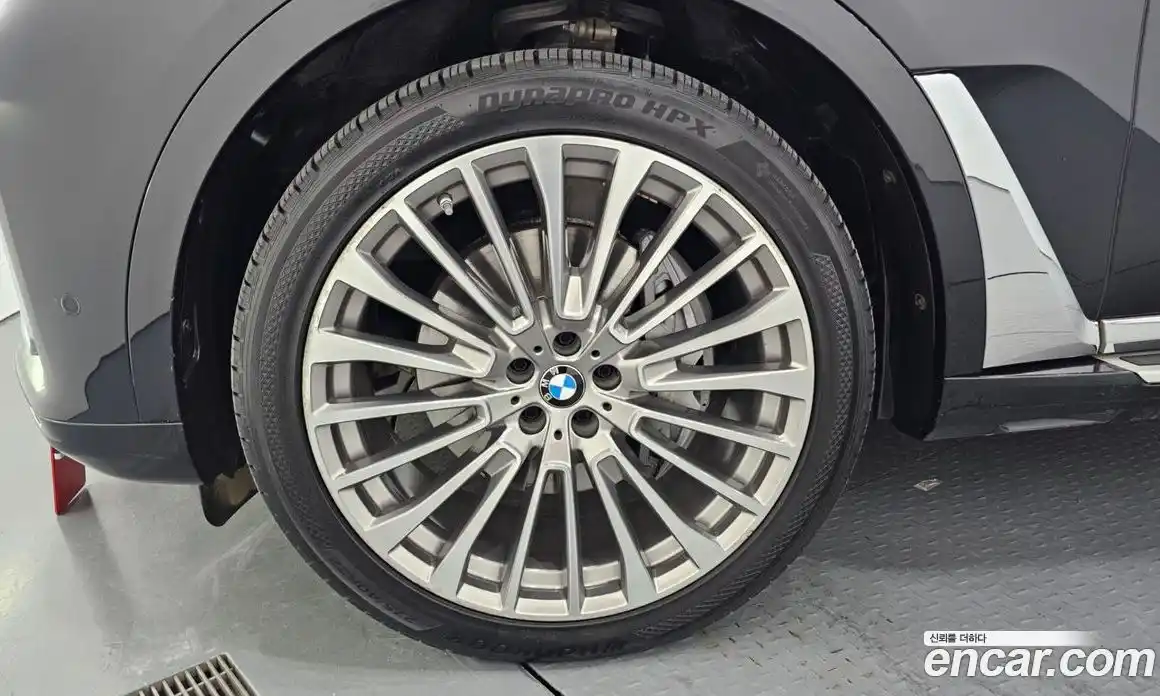 BMW X7 2022 3.0 гидро в Москве № 157405, фото 5