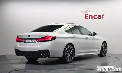 BMW 5-Series 2022 2.0 гидро в Москве № 158380, миниатюра 2