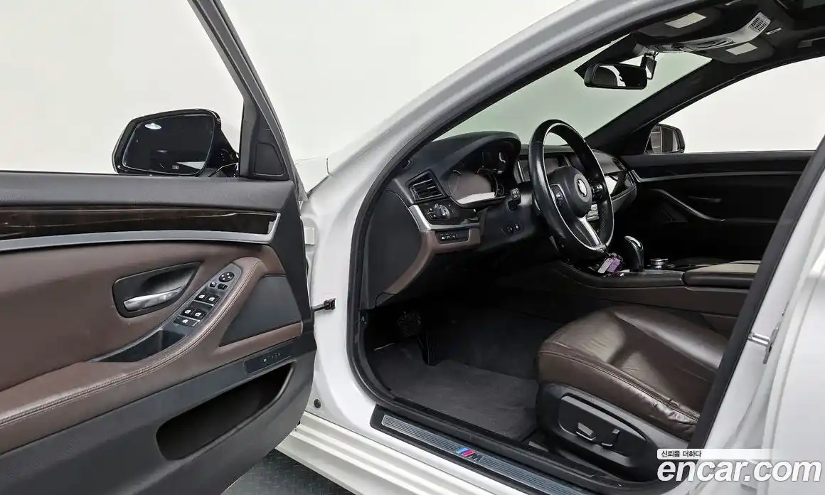 BMW 5-Series 2016 2.0 гидро в Москве № 158704, фото 11