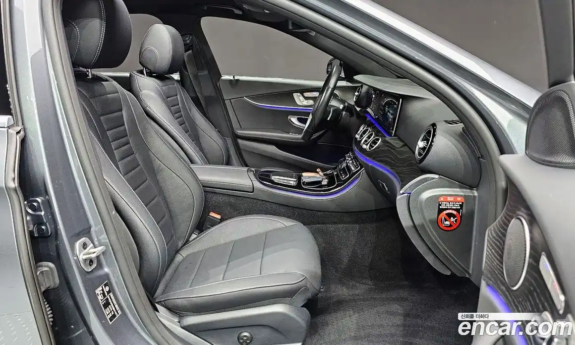 Mercedes-Benz E-Class 2021 2.0 гидро в Москве, фото 10
