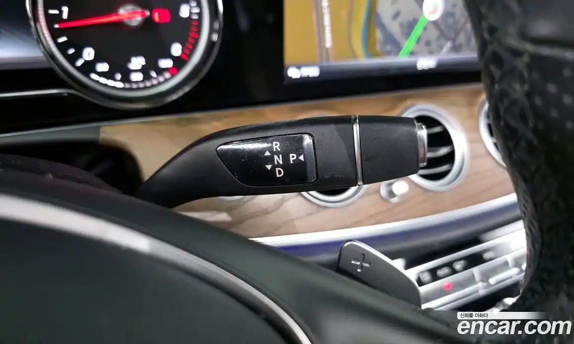 Mercedes-Benz E-Class 2017 1.9 гидро в Москве № 161643, фото 9