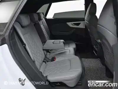 Audi Q8 2021 3.0 гидро в Москве № 163983, миниатюра 12