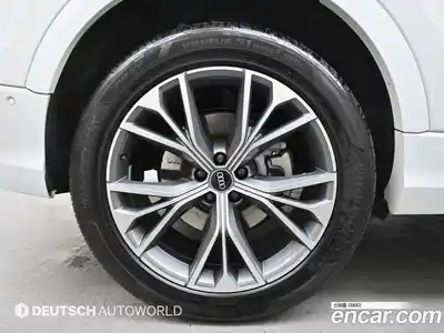 Audi Q8 2021 3.0 гидро в Москве № 163983, миниатюра 5