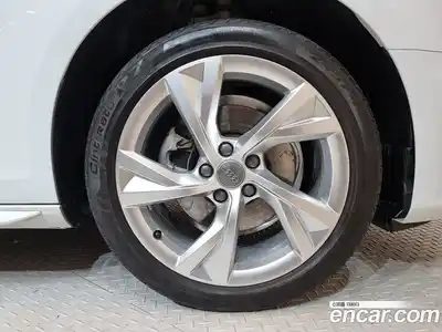 Audi A4 2021 2.0 гидро в Москве № 164023, миниатюра 5