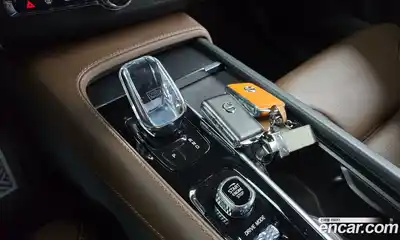Volvo XC90 2021 2.0 гидро в Москве № 164240, миниатюра 9