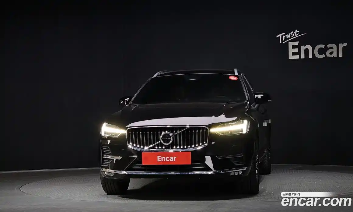 Volvo XC60 2021 2.0 гидро в Москве № 164368, фото 3
